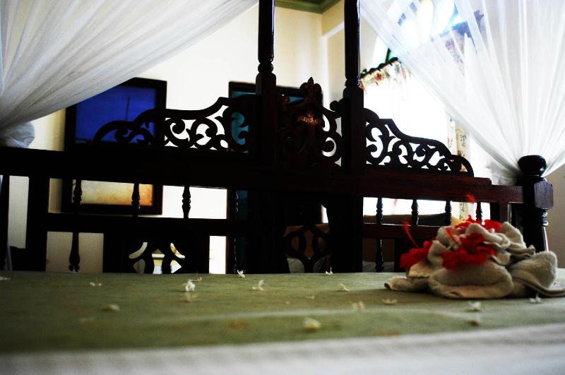 Asmini Palace Hotel - image 12