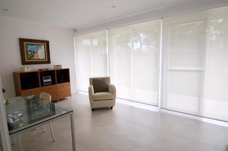 Luxury Beach House - image 21