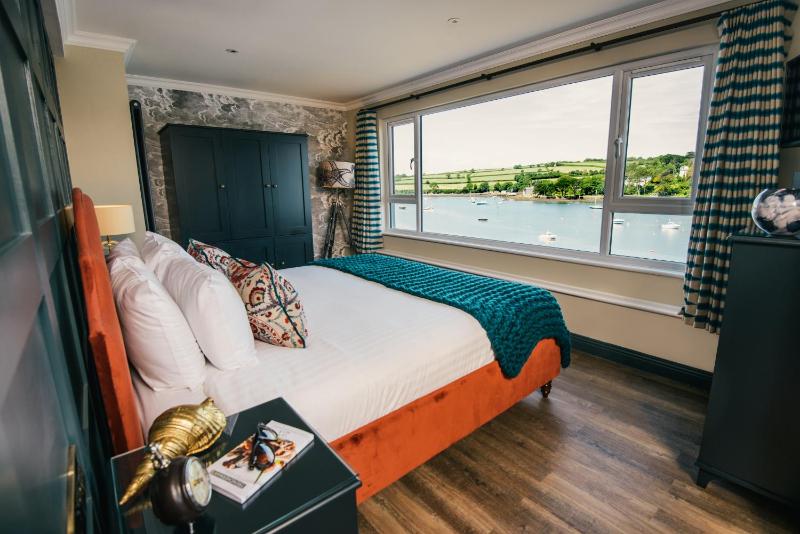 Greenbank Hotel - image 9