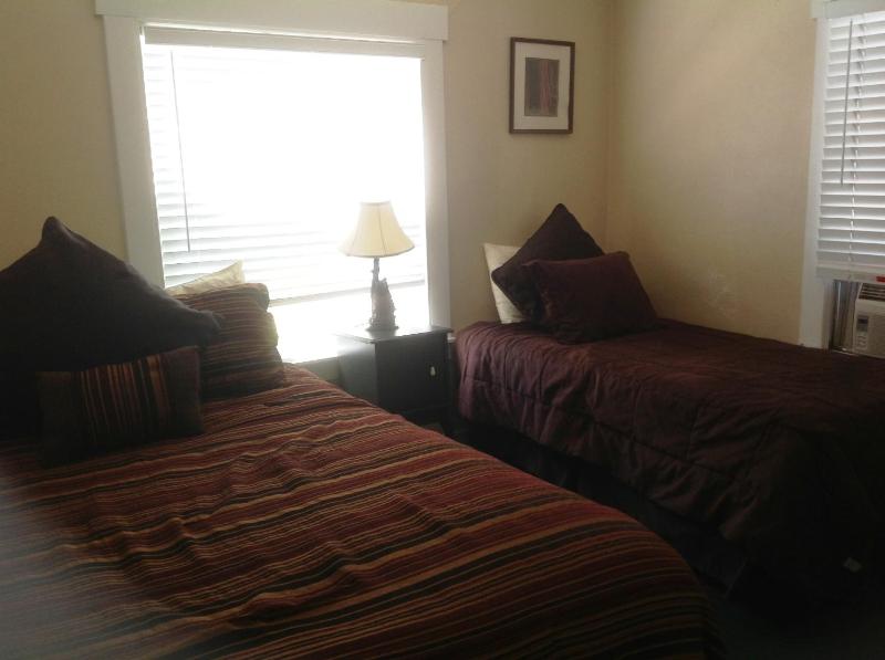 Two-Bedroom River House image 2