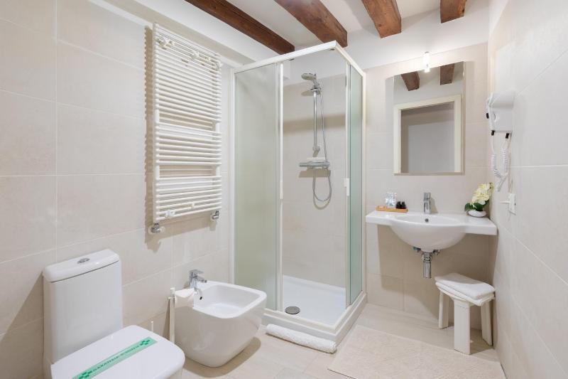 Two-Bedroom Apartment image 3