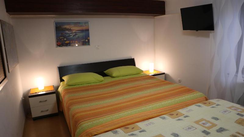 Apartments Komel - image 21