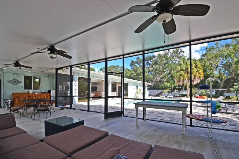 Central - Edgemere 738 - image 12