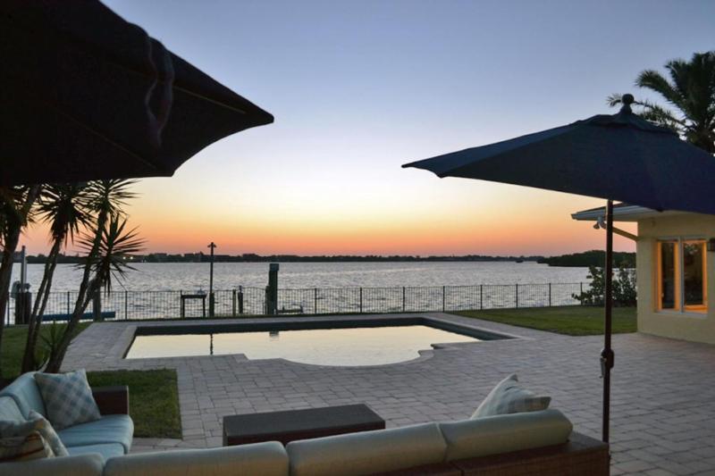 Sarasota - Dunmore 8730 - image 22