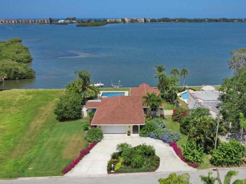 Sarasota - Dunmore 8730 - image 15