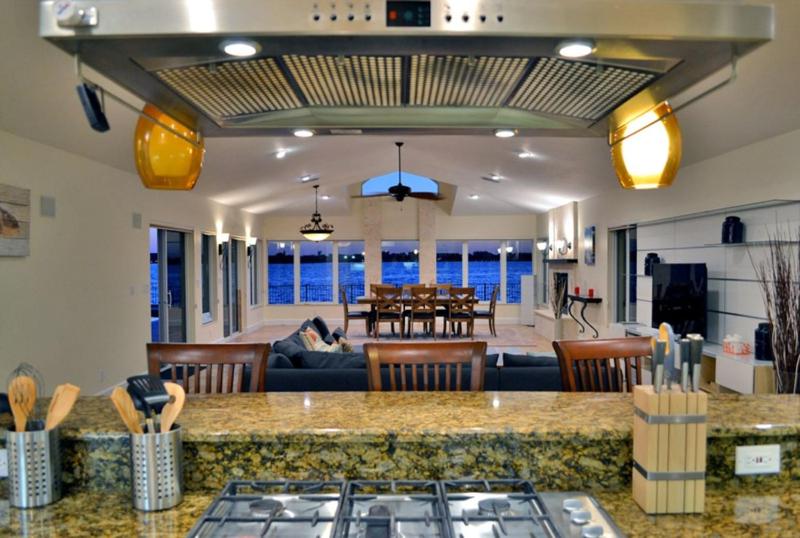 Sarasota - Dunmore 8730 - image 11