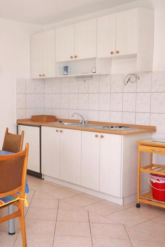 One-Bedroom Apartment with Terrace image 2