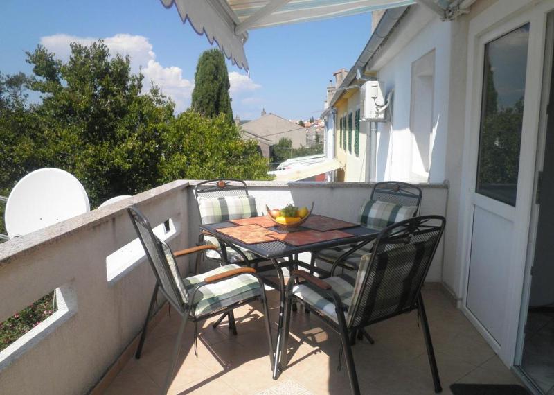 Studio with Terrace and Sea View image 3