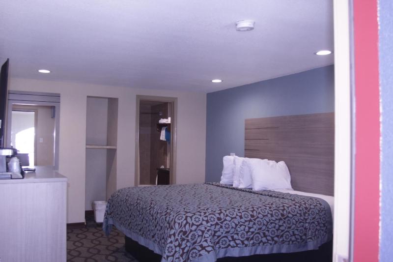 Americas Best Value Inn Port Aransas - image 8