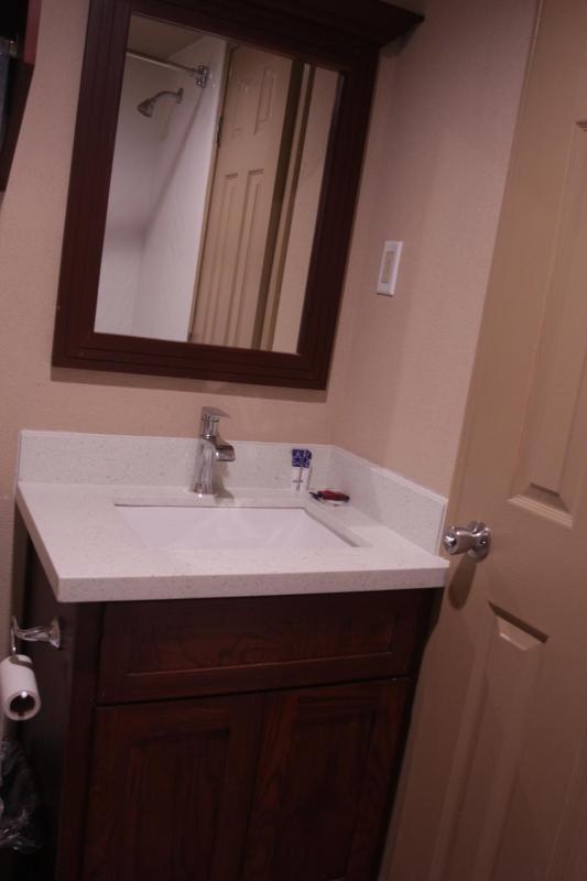 King Room with Kitchen image 4