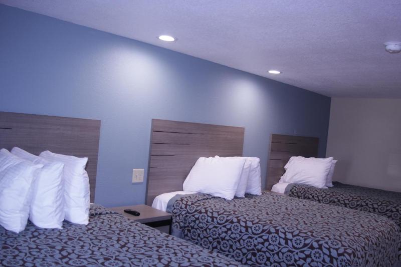 Americas Best Value Inn Port Aransas - image 34
