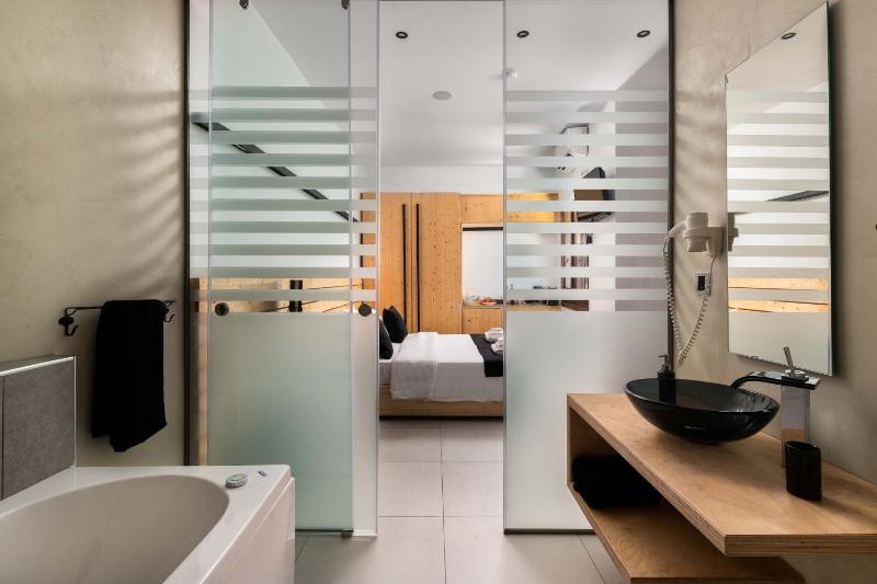 Old Town Senses Boutique Hotel - image 16