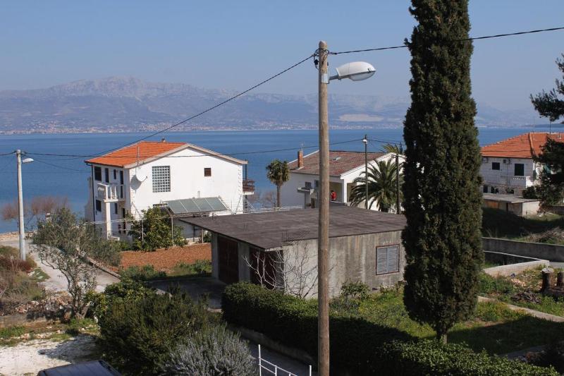 Studio with Terrace and Sea View image 3