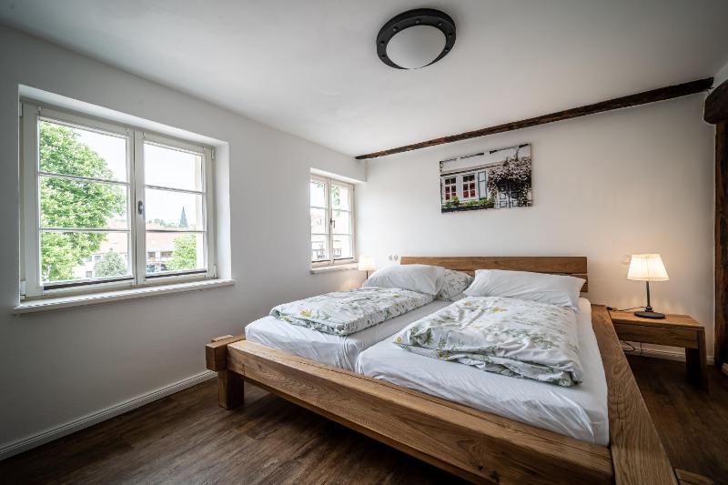 Apartment with large Balcony image 4