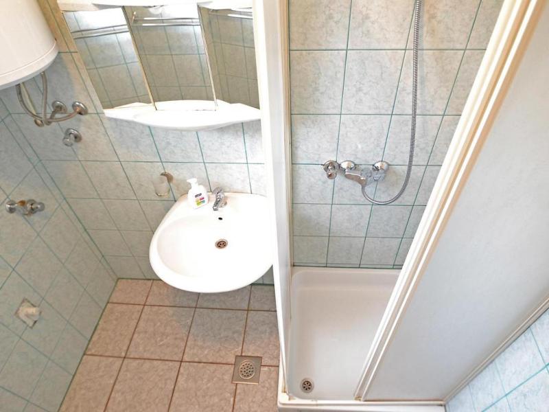 Two-Bedroom Apartment with Terrace image 3