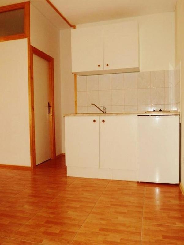 One-Bedroom Apartment with Balcony image 3