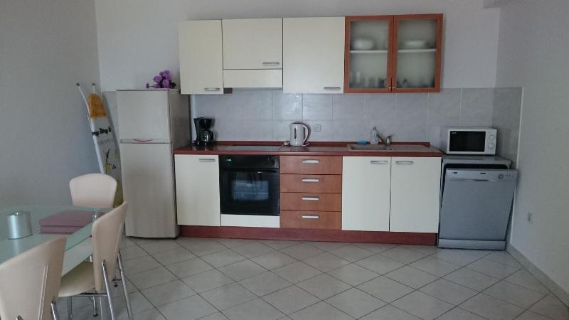 One-Bedroom Apartment with Balcony and Sea View image 1