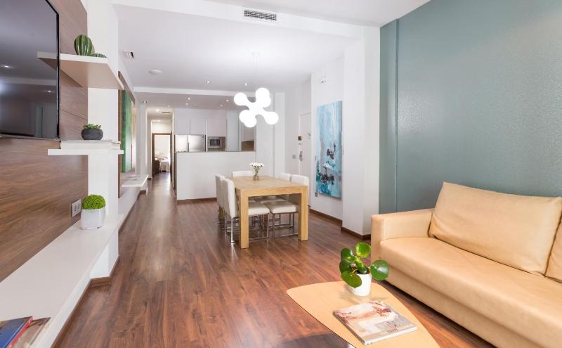 Standard Double Room (4 Adults + 2 Child) image 4
