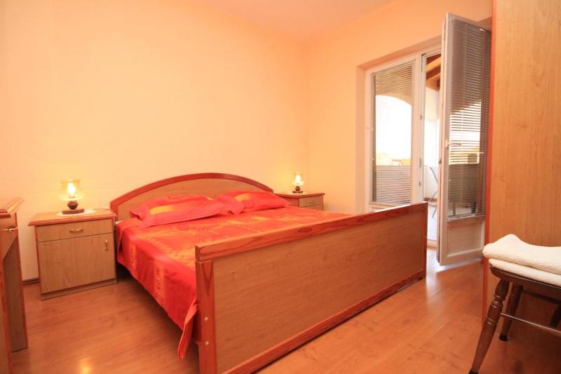Two-Bedroom Apartment with Terrace and Sea View image 1