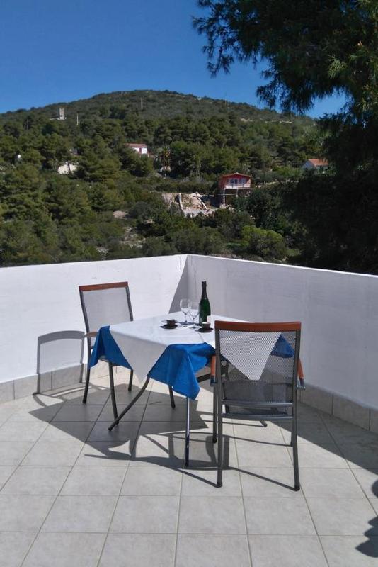 Studio with Terrace image 3