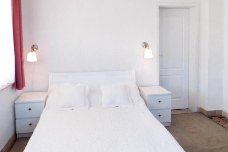 One-Bedroom Apartment with Terrace image 1