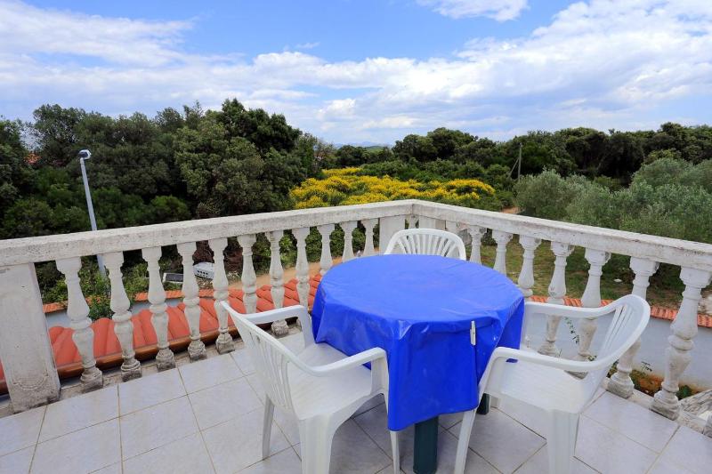 Two-Bedroom Apartment with Terrace image 3