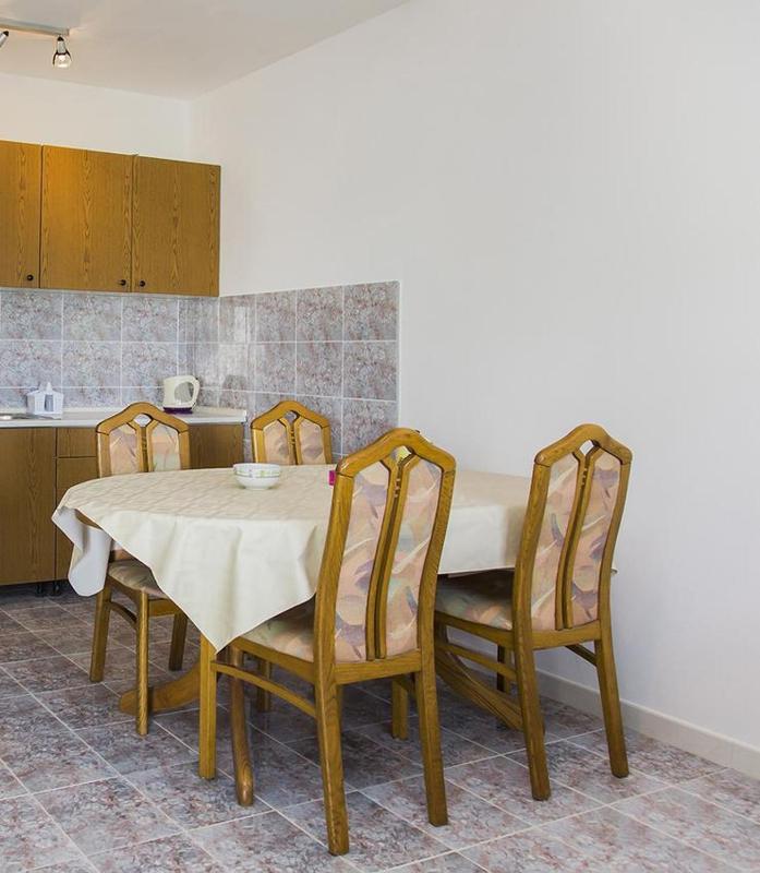 Two-Bedroom Apartment with Terrace and Sea View image 2
