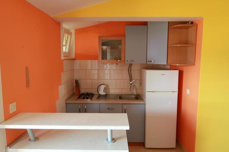 One-Bedroom Apartment with Balcony and Sea View image 2