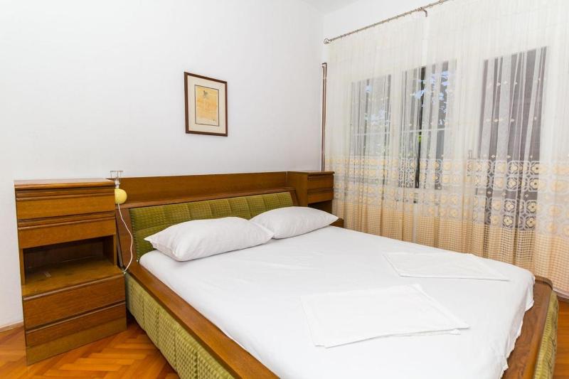 Two-Bedroom Apartment with Terrace image 2