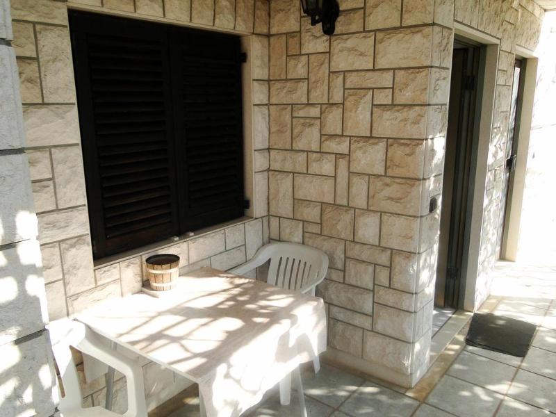 Studio with Terrace image 2