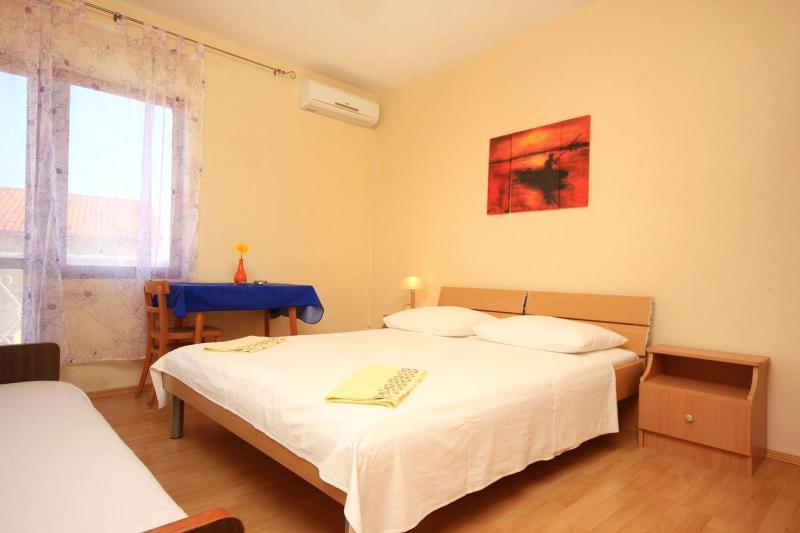 Two-Bedroom Apartment with Terrace and Sea View image 3