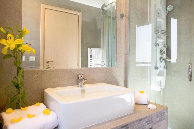 Villa Nisea (2-Bedrooms) Private Pool, Sea View image 4