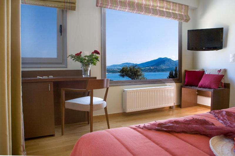 Villa Thetis (2-Bedrooms) Private Pool, Sea View image 3