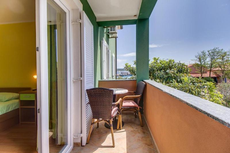 Double Room with Balcony and Sea View image 2