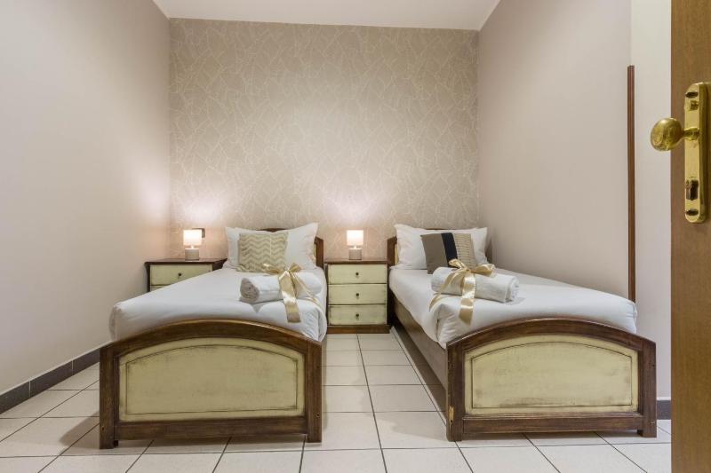 Standard Double or Twin Room image 2