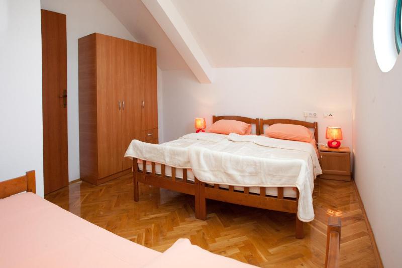 Two-Bedroom Apartment with Terrace and Sea View image 4