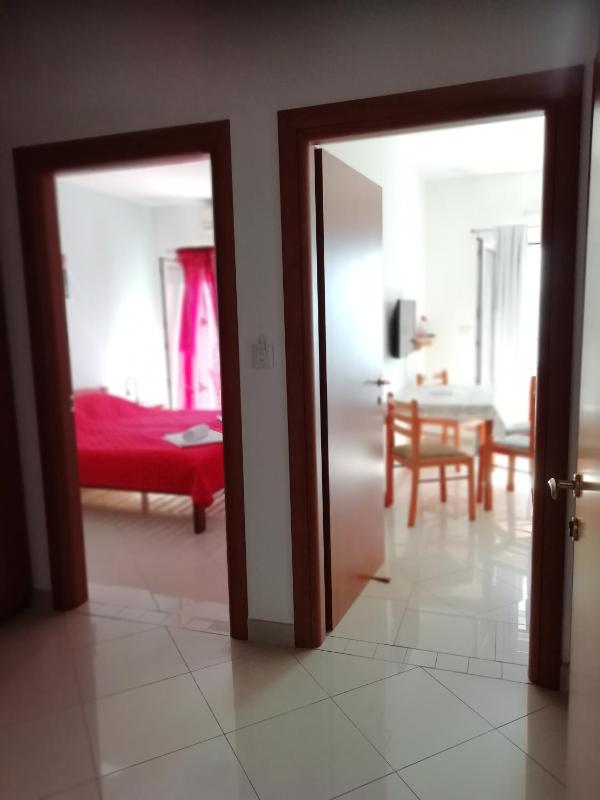 One-Bedroom Apartment with Balcony and Sea View image 4