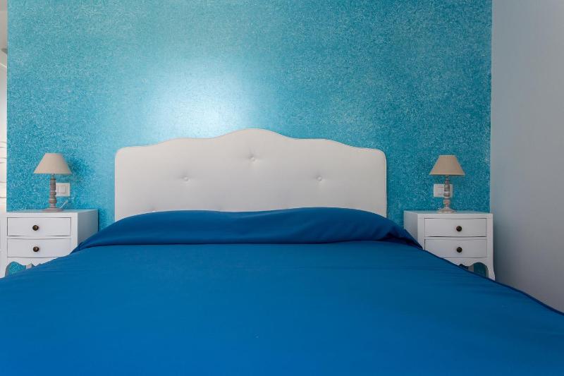 Standard Double Room image 3