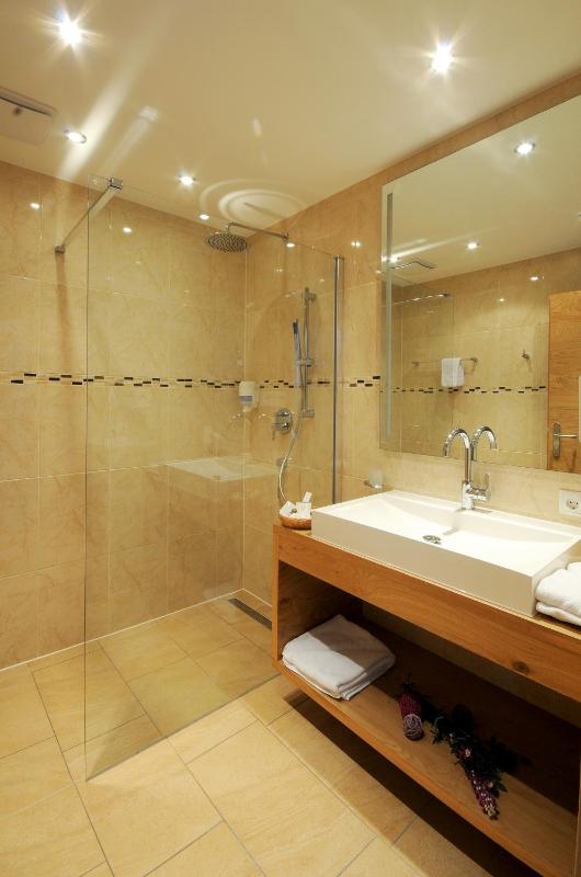 Junior Suite image 3