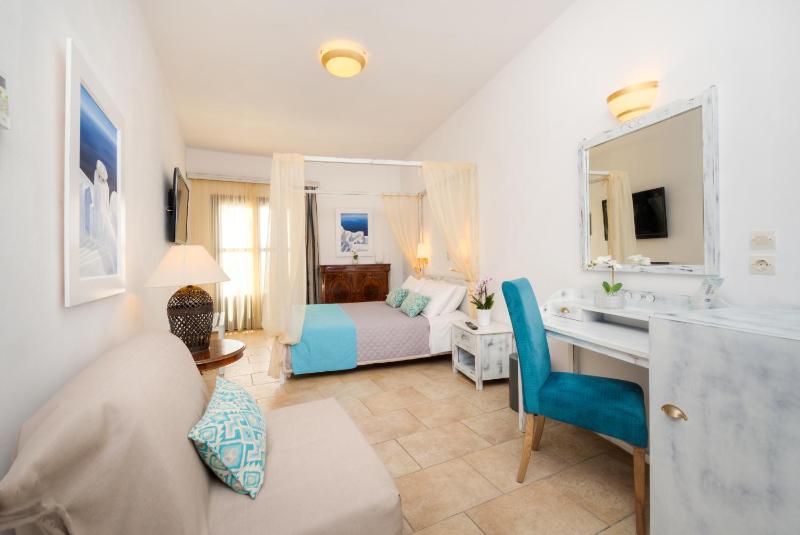 Honeymoon Suite image 1