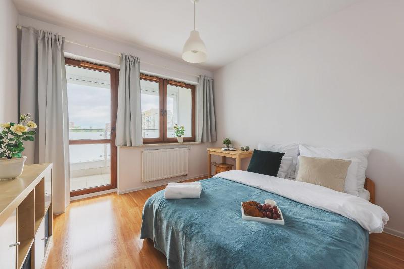 One-Bedroom Apartment image 3