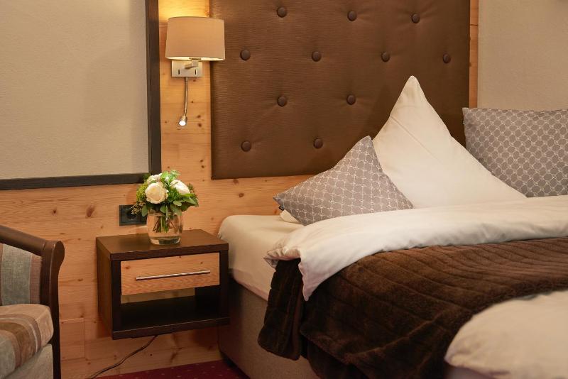 Single Room with Balcony image 1