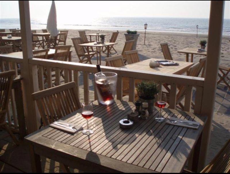 King Suite with Sea View image 4