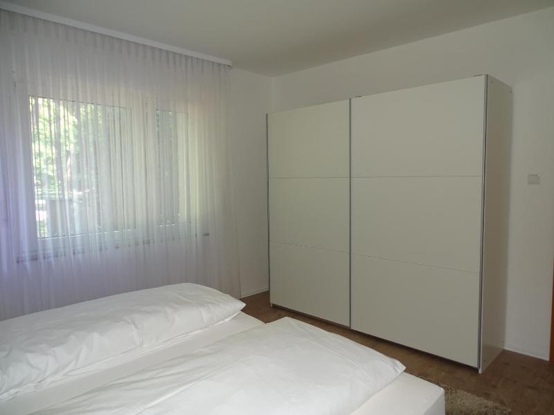 One-Bedroom Apartment with Balcony image 3