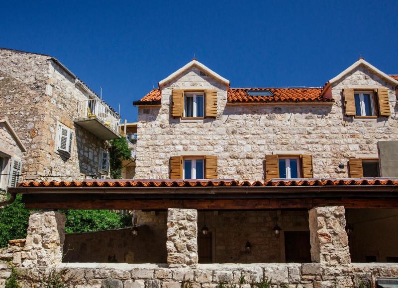 Heritage Hotel Dea Hvar - image 5