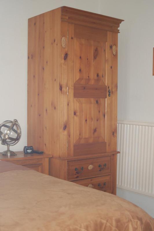 Double Room with Private Bathroom image 2