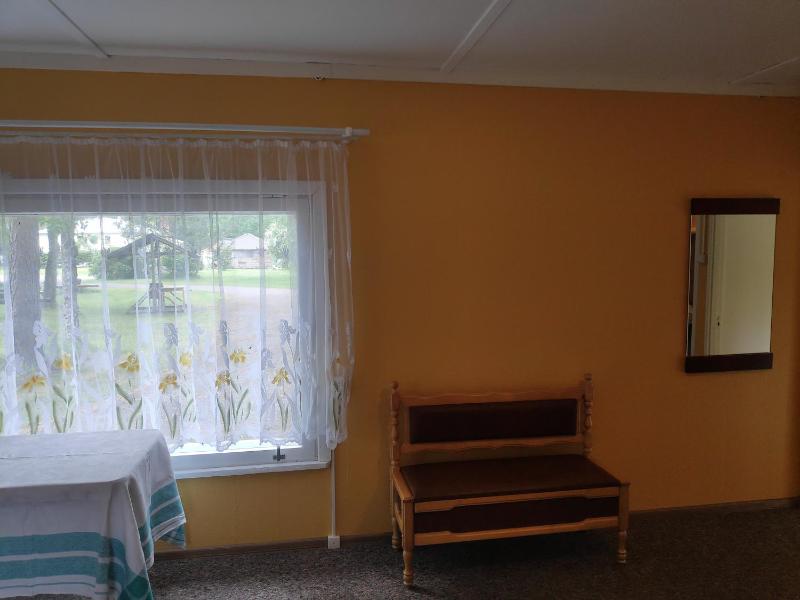 Chalet (4 Adults) image 3