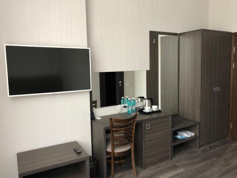King Suite image 3