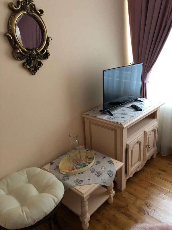 Double Room image 3