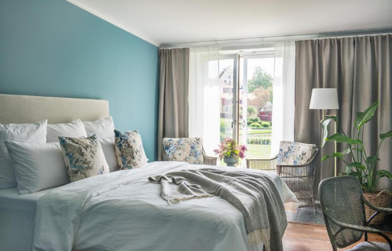 Deluxe Double Room image 3